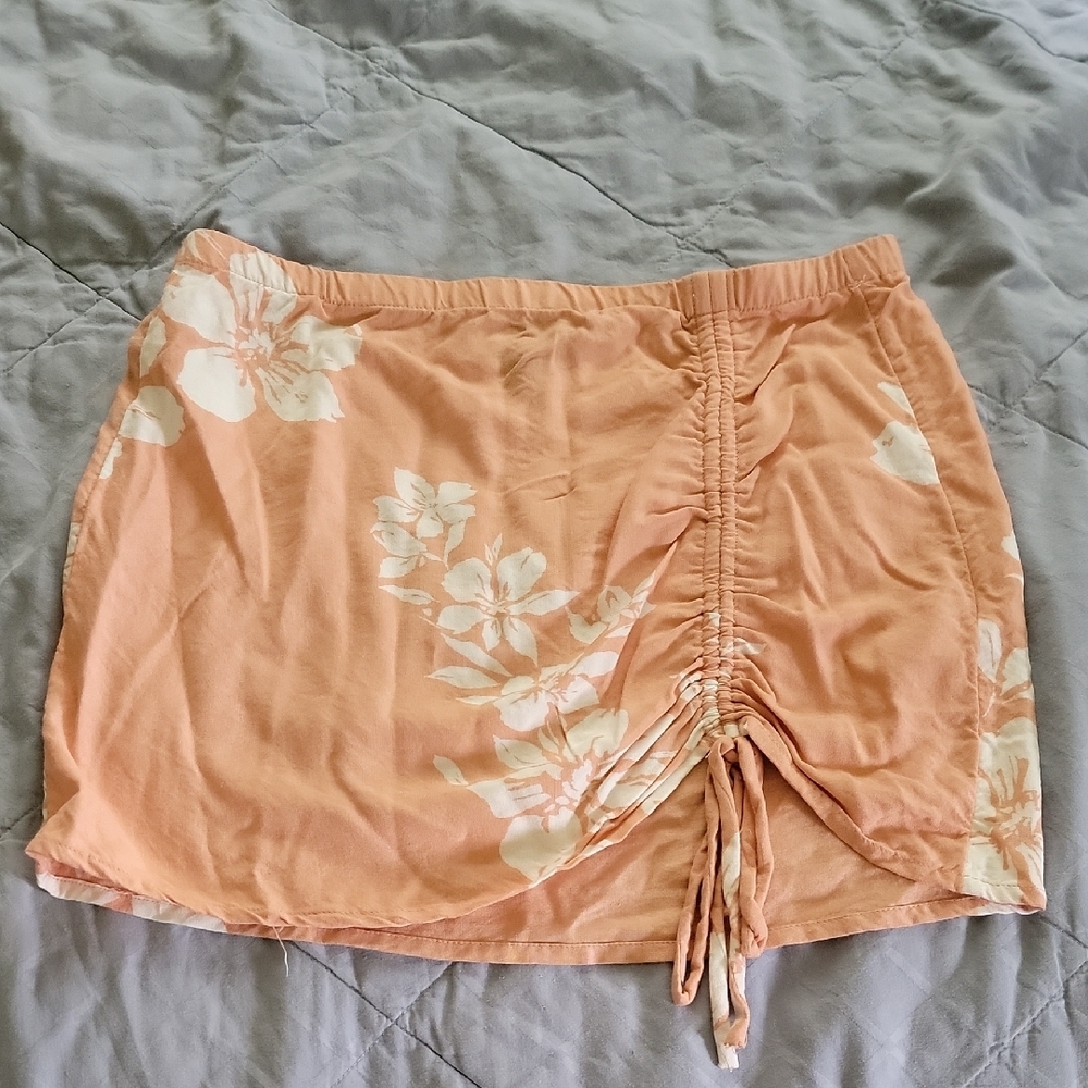 Volcom Peachy Coral Floral Skirt With Front Tie